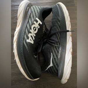 Hoka One One Mach 5 Running Shoes Size 9.5 Black White Lightweight Trainers